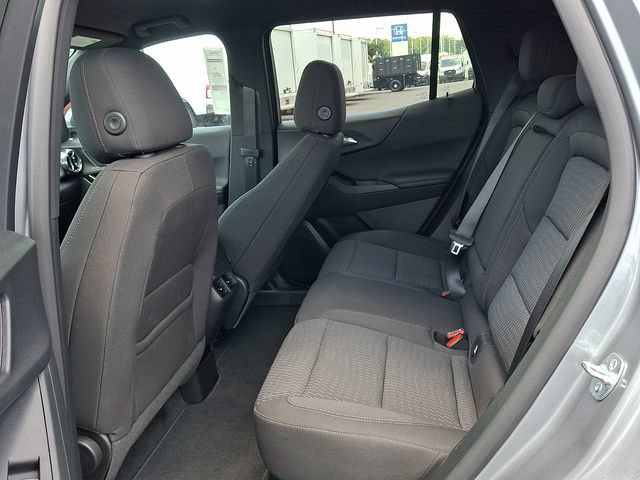 Used 2026 Chevrolet Equinox LT FWD image 8