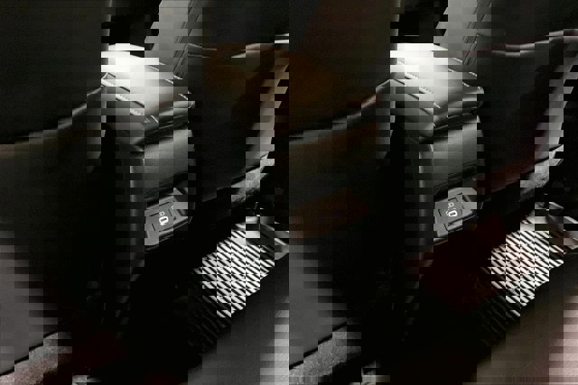 Used 2023 Toyota Corolla XSE image 34