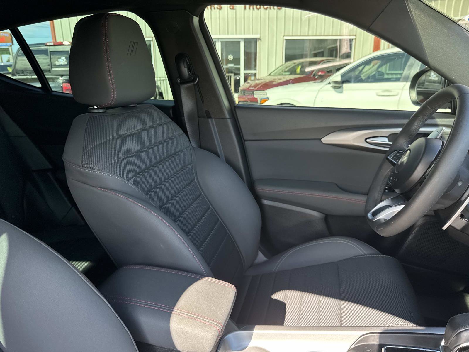 Used 2024 Dodge Hornet R/T w/ R/T Blacktop Package image 10