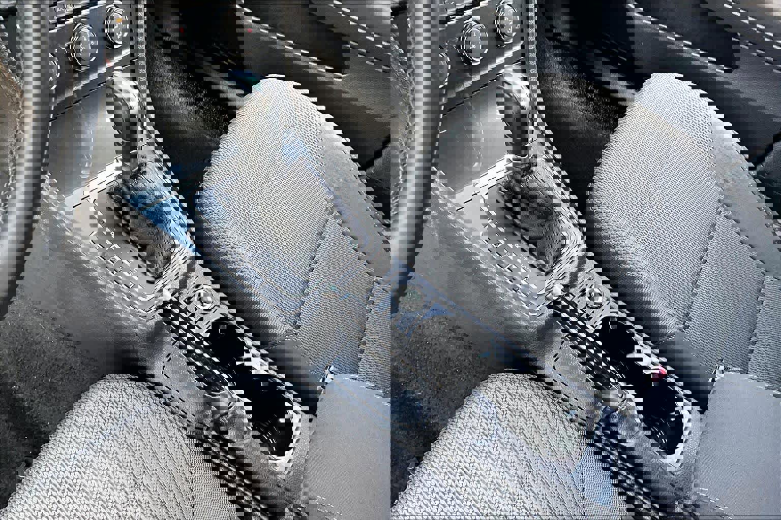 Used 2019 Volkswagen Golf S image 17