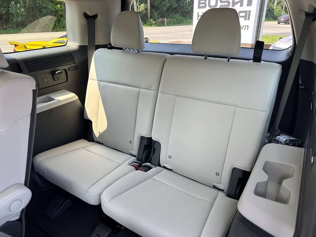 New 2026 Hyundai Santa Fe Calligraphy AWD/4WD image 13