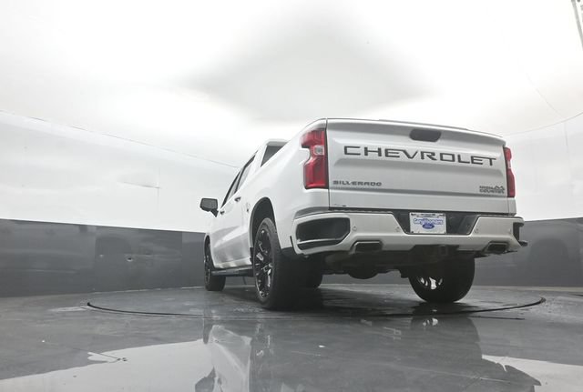 Used 2020 Chevrolet Silverado 1500 High Country w/ Technology Package AWD/4WD image 40