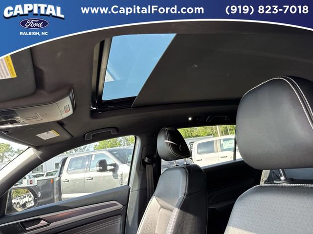 Used 2021 Volkswagen Atlas Cross Sport SEL AWD/4WD image 22