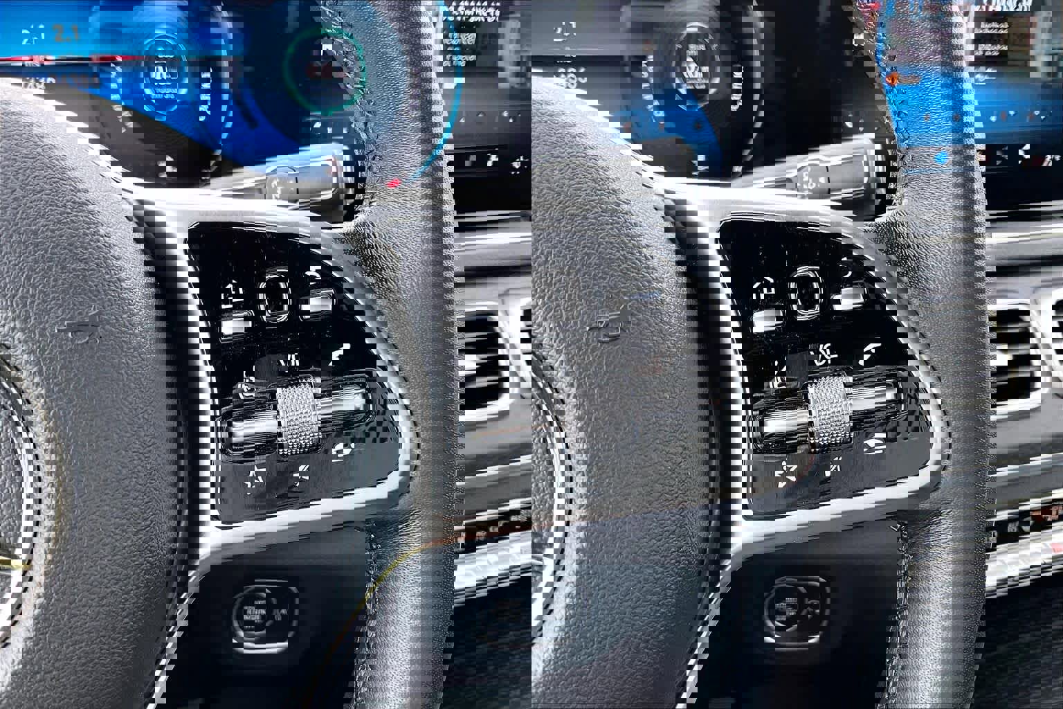 Used 2023 Mercedes-Benz GLE 350 4MATIC image 24