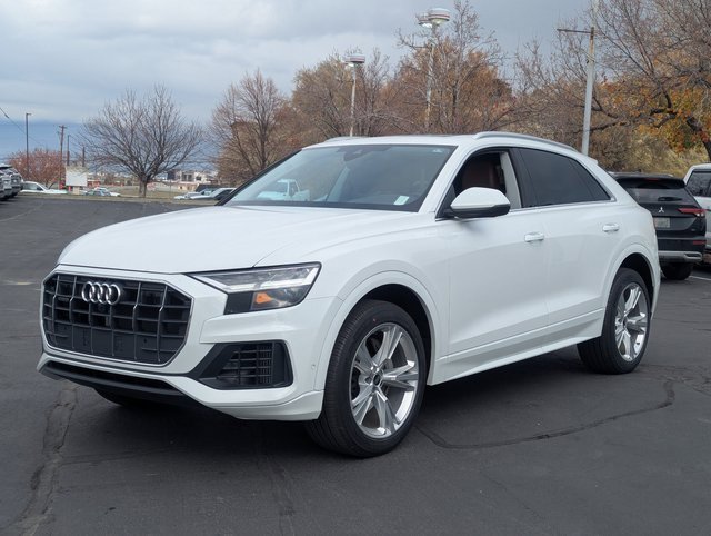 Used 2022 Audi Q8 Premium Plus w/ Premium Plus Package image 8