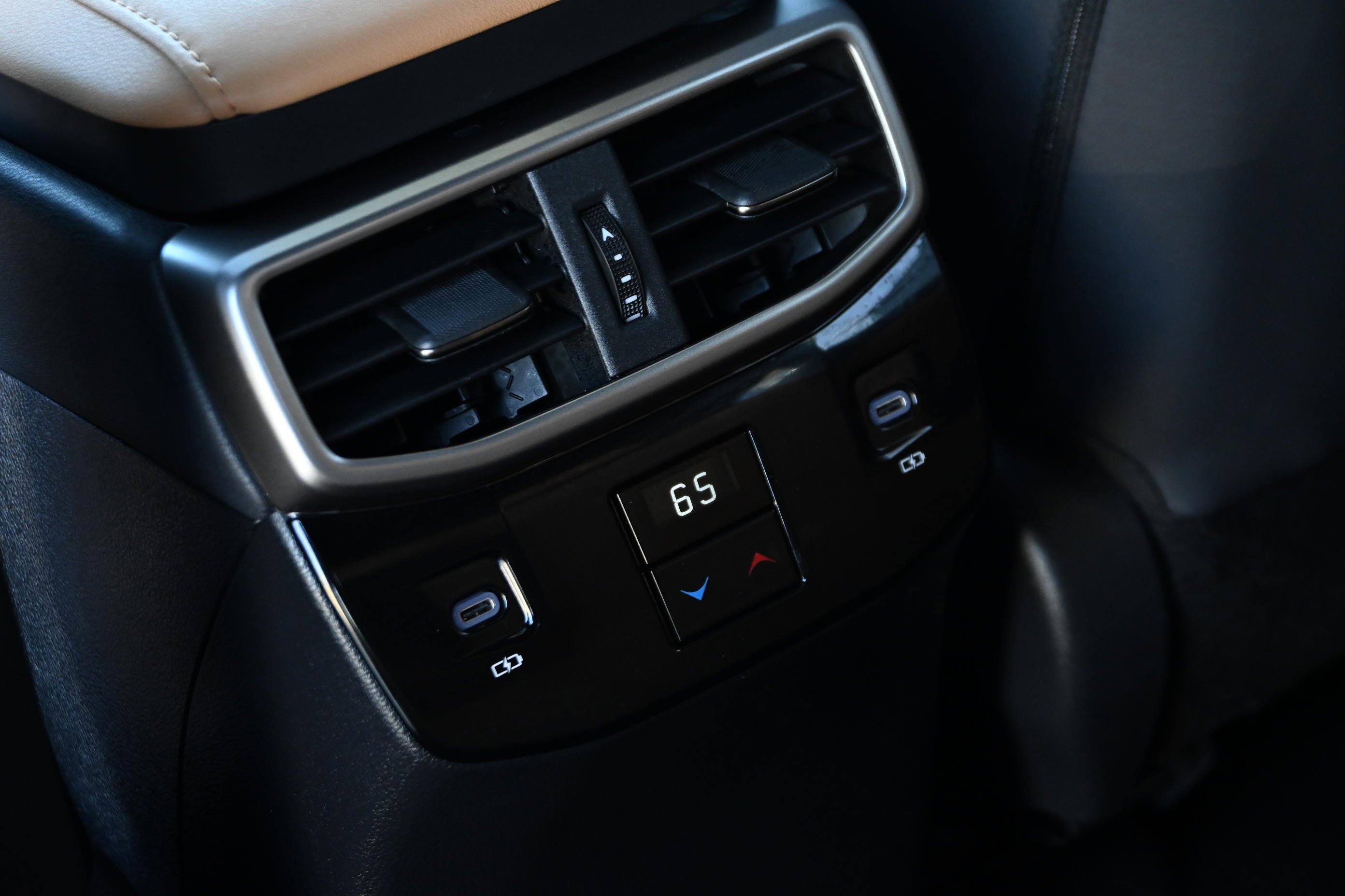 Used 2026 Lexus RX 350 Premium Plus w/ Accessory Package (Z1) image 24