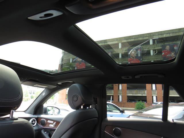 Certified 2022 Mercedes-Benz GLC 300 4MATIC image 23