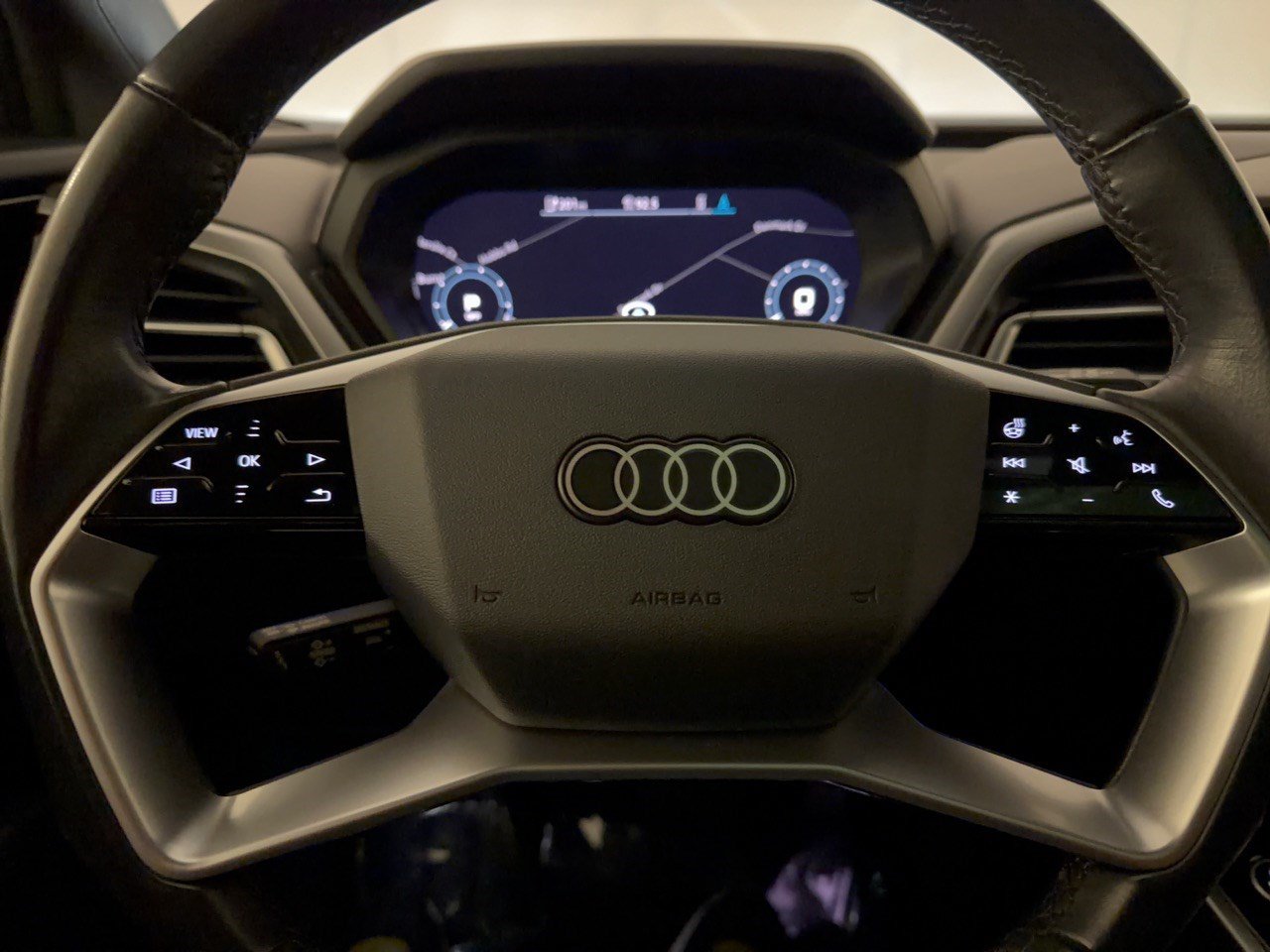 Certified 2023 Audi Q4 e-tron Premium Plus w/ Premium Plus AWD/4WD image 10