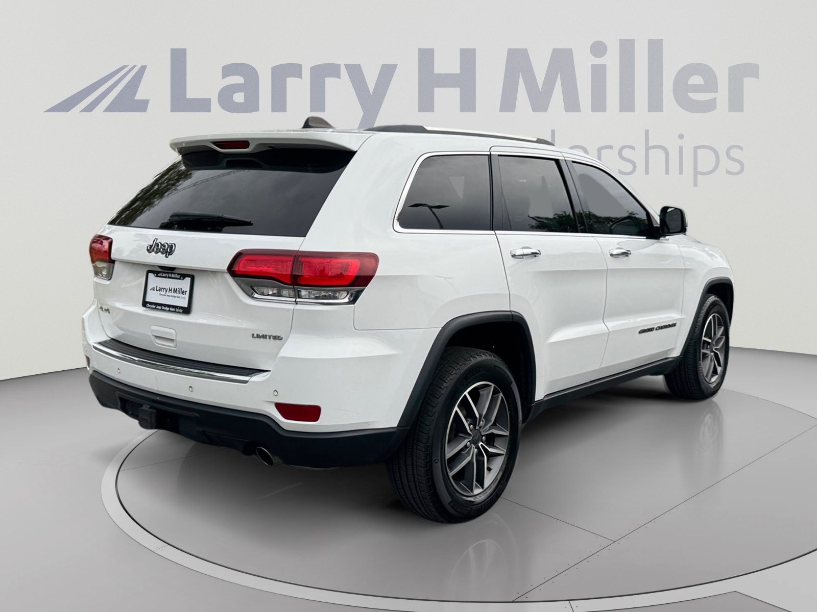 Used 2020 Jeep Grand Cherokee Limited w/ Trailer Tow Group IV AWD/4WD image 5