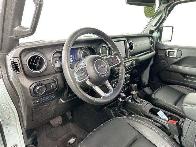 Used 2023 Jeep Wrangler Unlimited Sahara w/ Cold Weather Group image 20