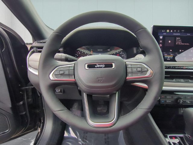 Used 2024 Jeep Compass Limited AWD/4WD image 18