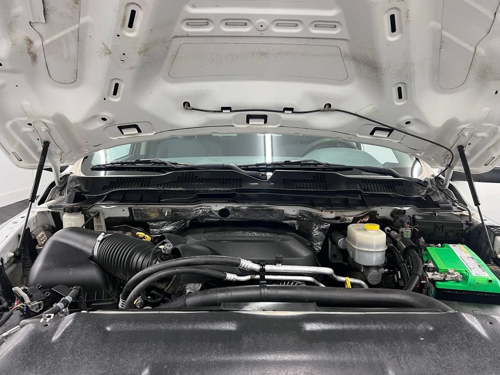 Used 2017 RAM 3500 Tradesman AWD/4WD image 25