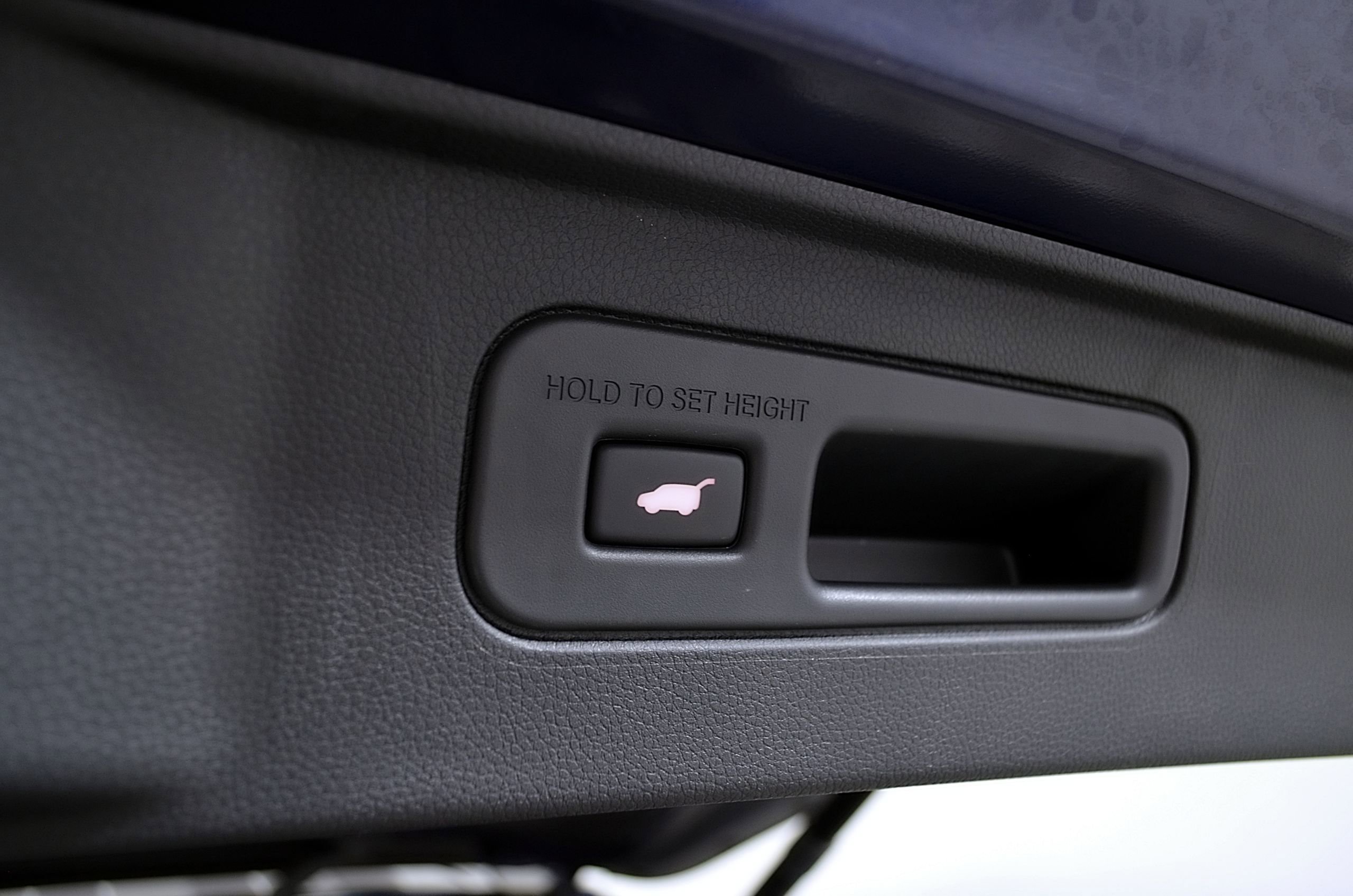Used 2025 Honda Pilot Touring image 12