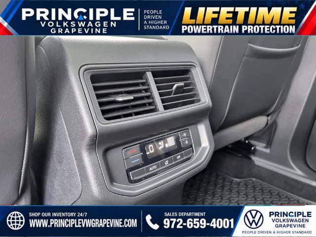 New 2027 Volkswagen Atlas SE FWD image 29