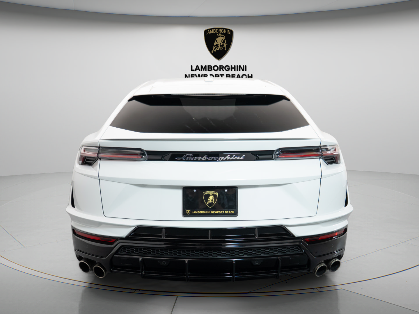 Used 2024 Lamborghini Urus S AWD/4WD image 6