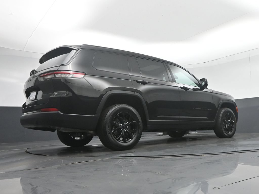 Used 2025 Jeep Grand Cherokee L Altitude AWD/4WD image 69