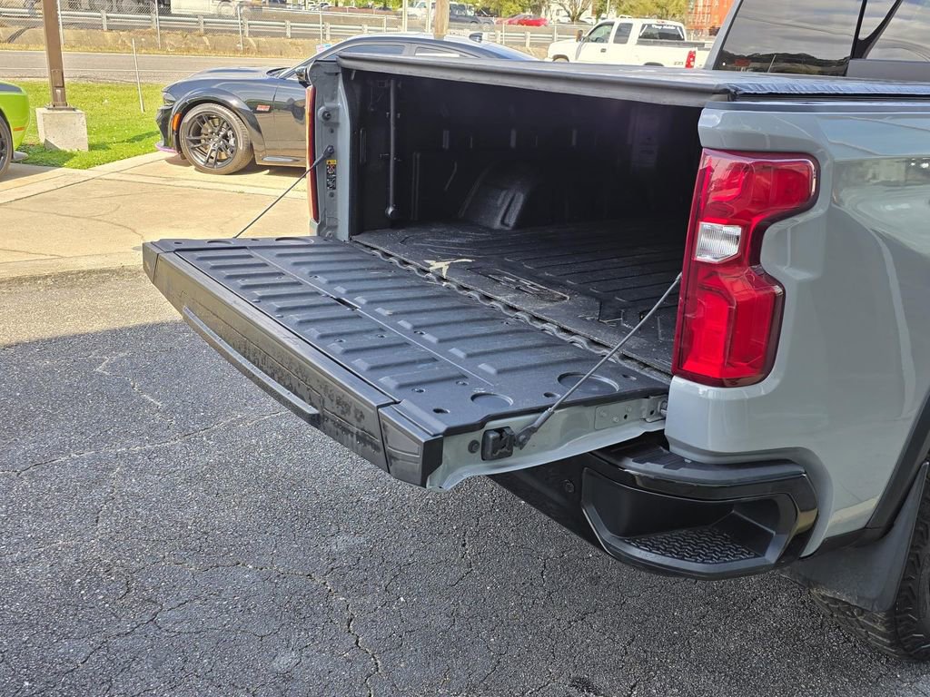 Used 2024 Chevrolet Silverado 1500 ZR2 w/ Technology Package image 42