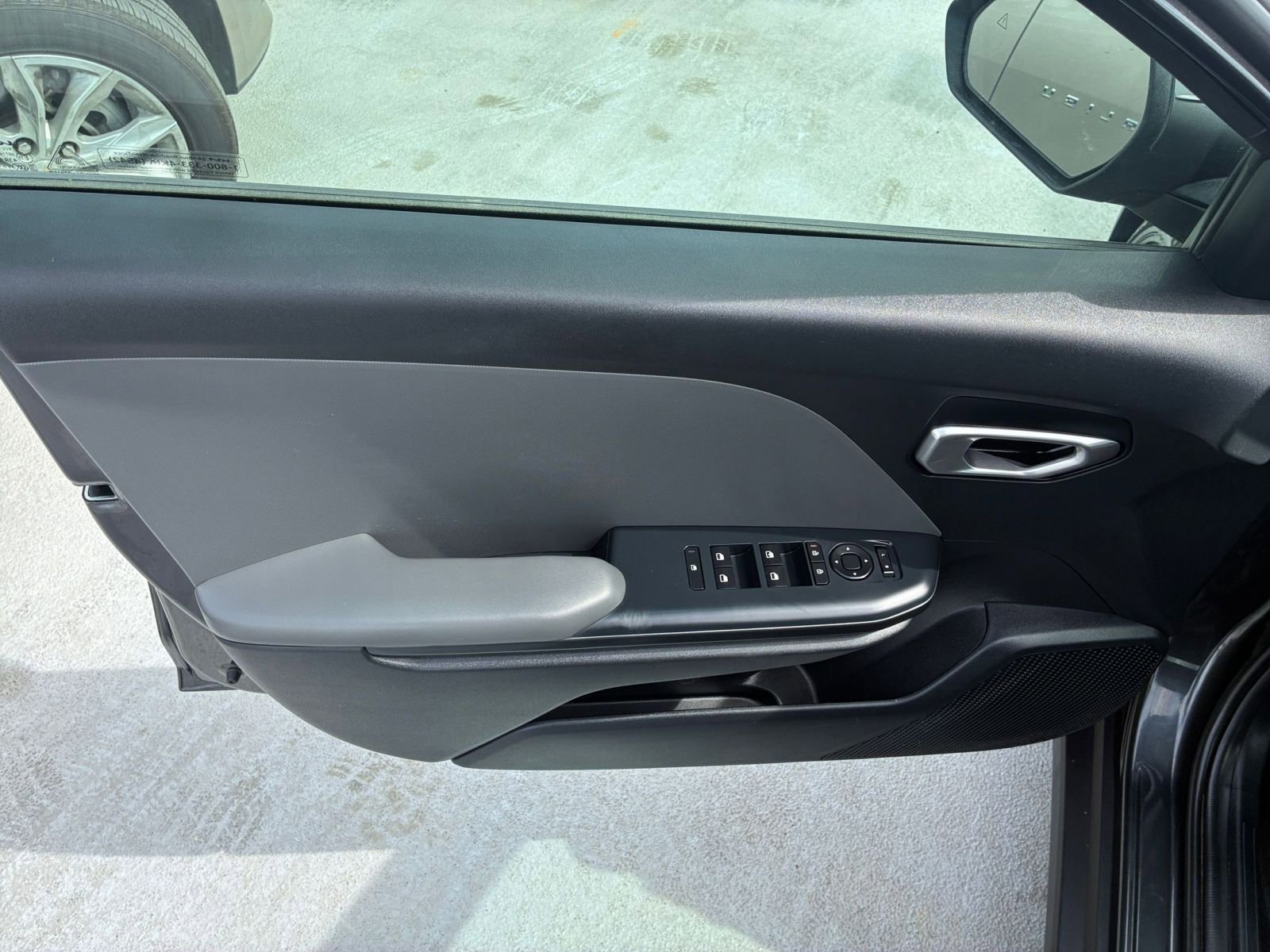Used 2025 Kia K4 FWD image 18
