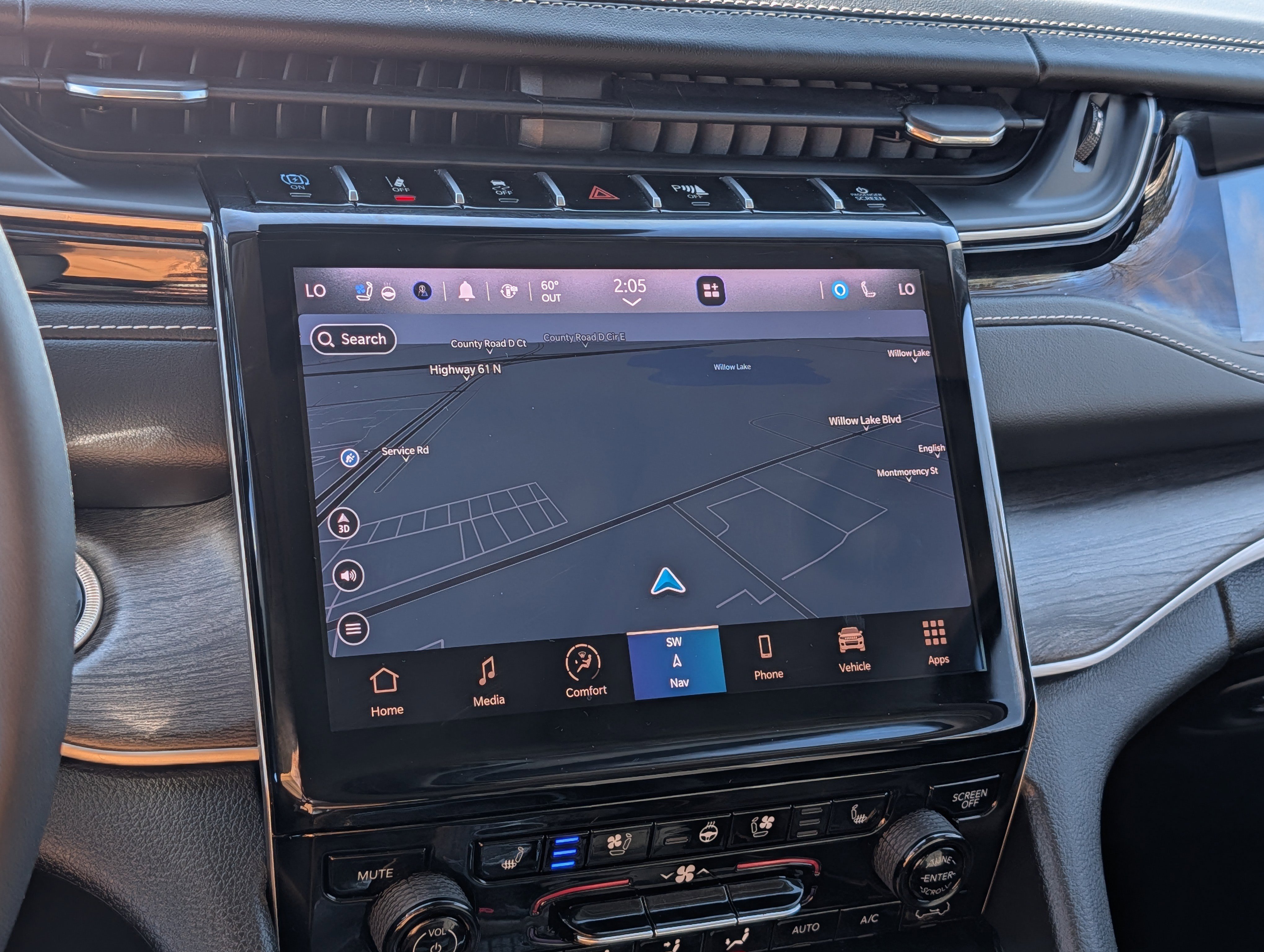 Used 2022 Jeep Grand Cherokee 4WD w/ Luxury Tech Group II image 22