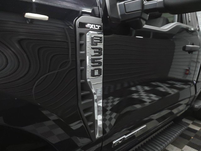 Used 2023 Ford F350 XLT w/ 360-Degree Camera Package AWD/4WD image 15