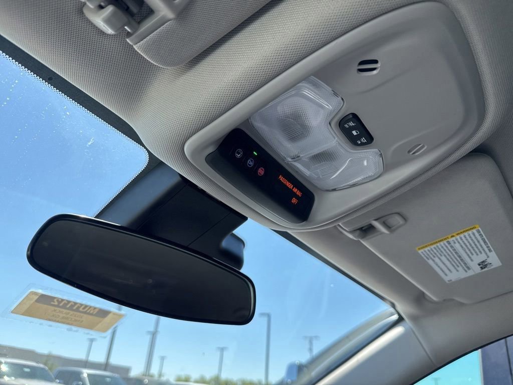 Used 2025 Buick Encore GX Preferred FWD image 7