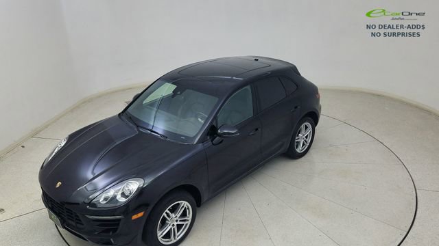 Used 2018 Porsche Macan AWD/4WD image 76