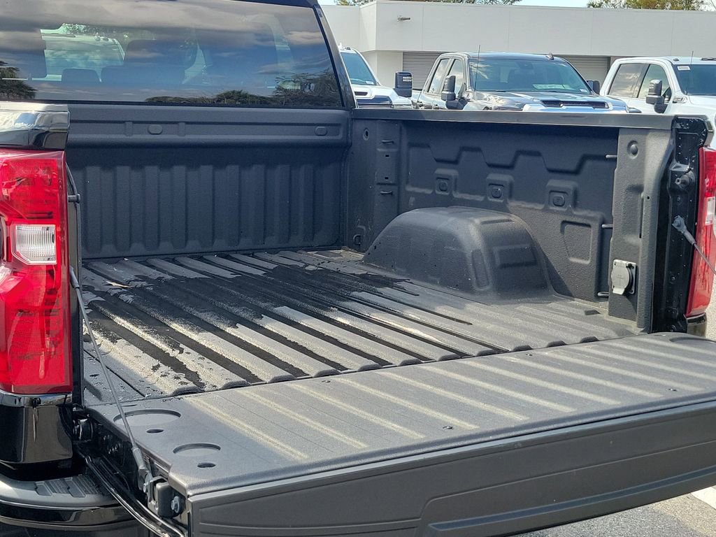 Certified 2023 Chevrolet Silverado 1500 Custom w/ LPO, Dark Essentials Package image 13