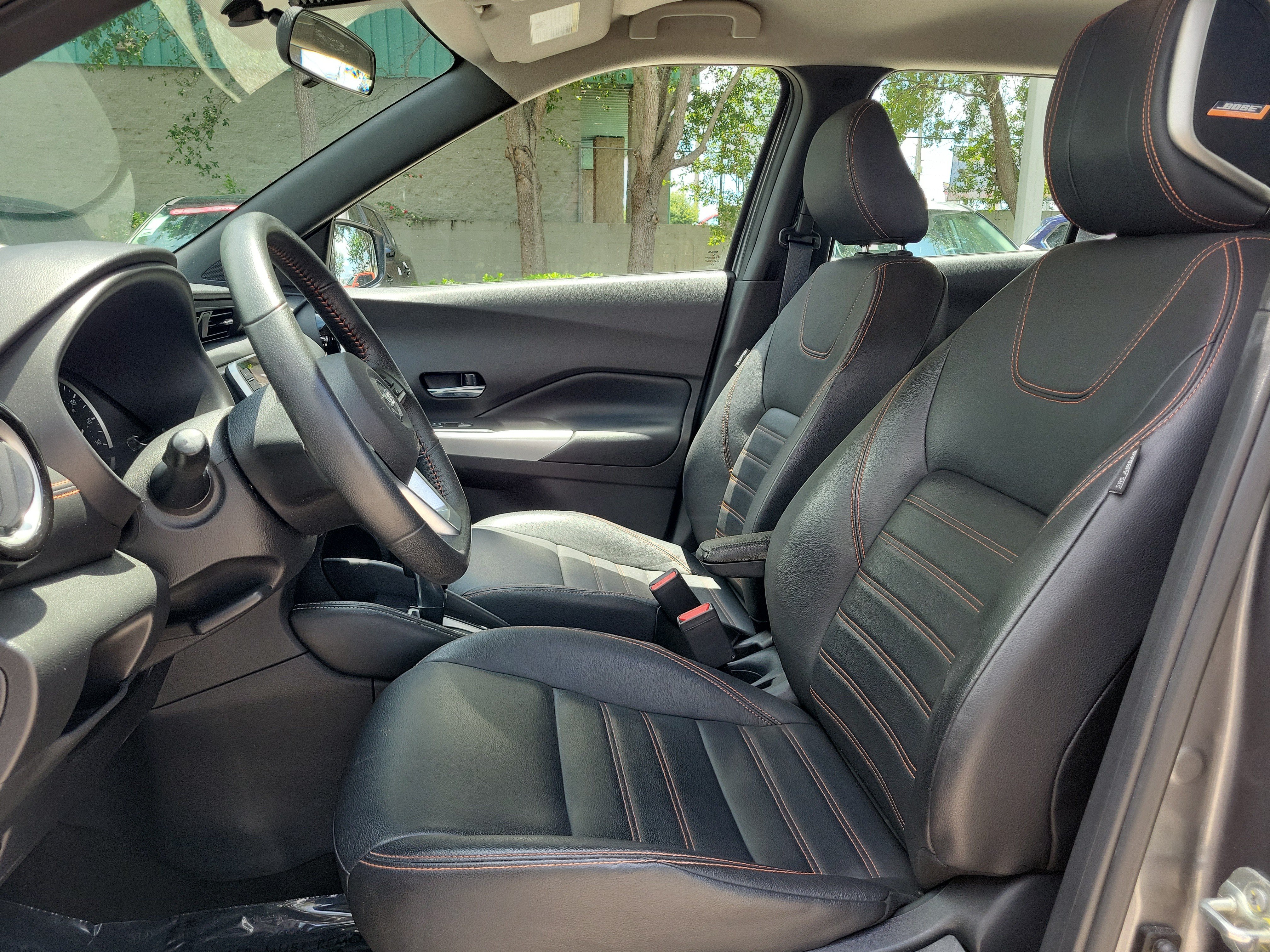 Certified 2020 Nissan Kicks SR w/ SR Premium Package FWD image 14