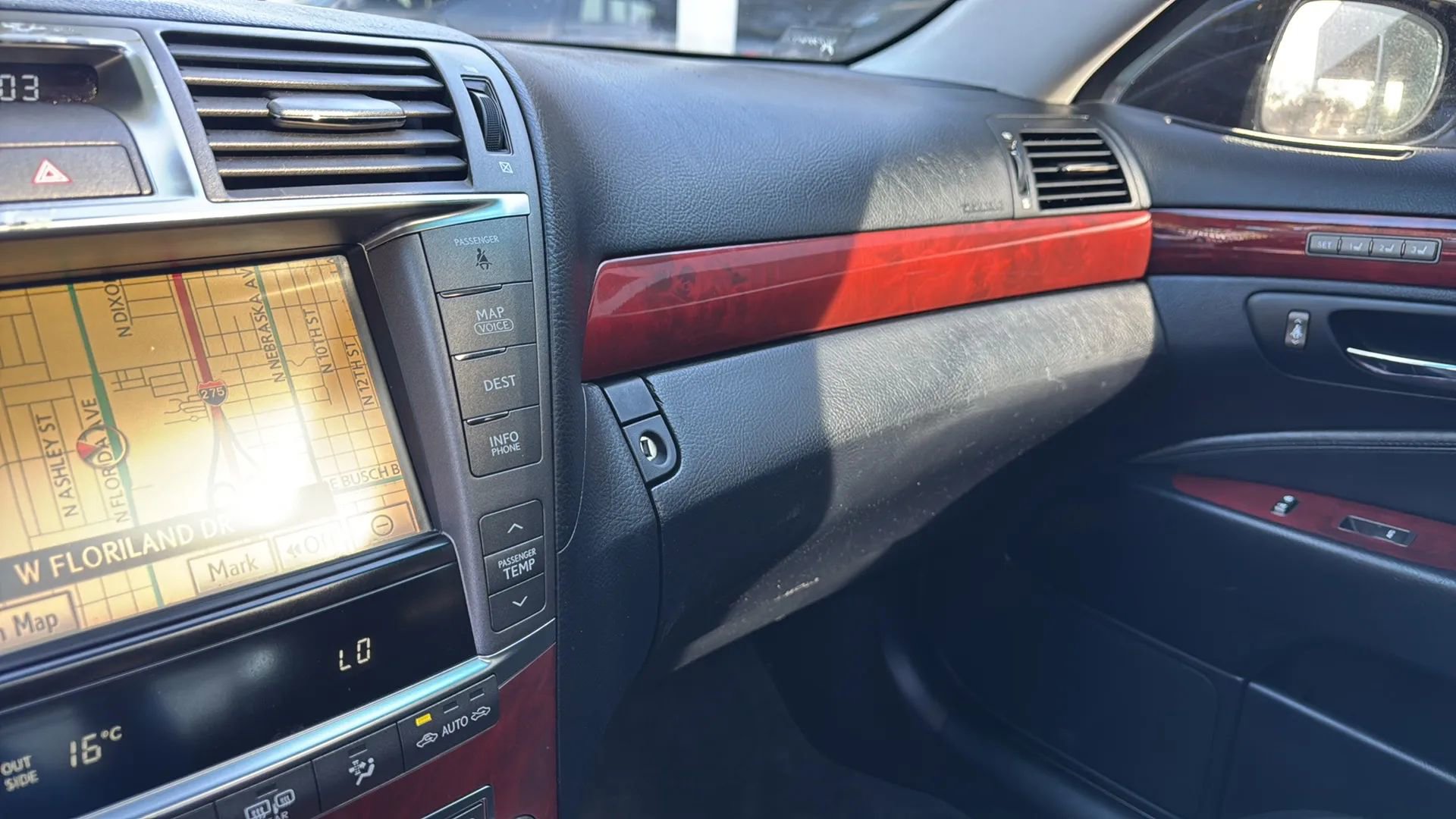 Used 2012 Lexus LS 460 LS 460 Sedan 4D AWD/4WD image 22