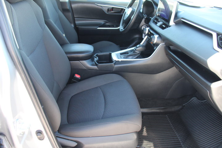 Certified 2024 Toyota RAV4 LE image 19