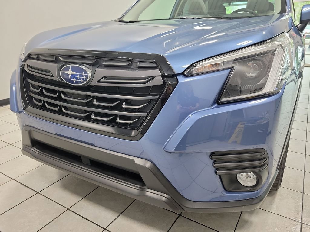 Used 2023 Subaru Forester Limited AWD/4WD image 25