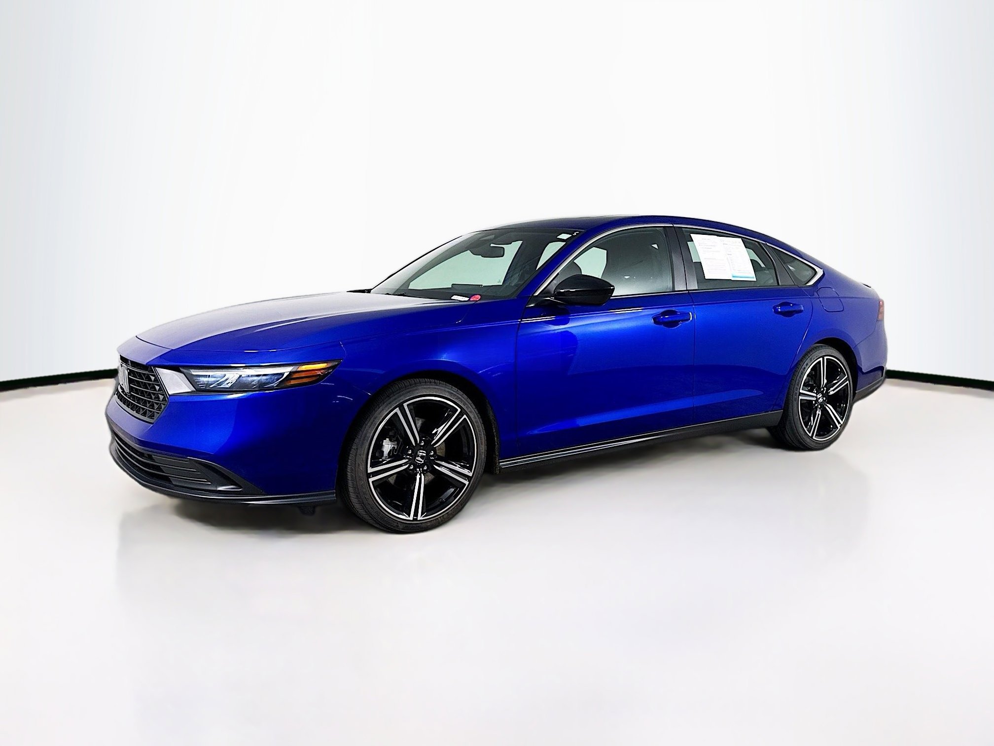 Certified 2025 Honda Accord Sport image 4