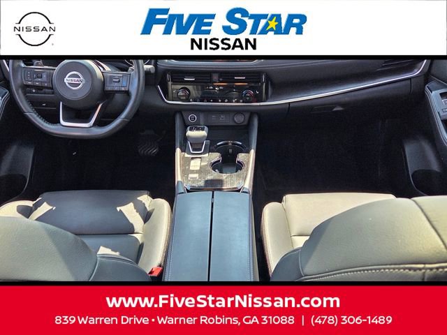 Used 2021 Nissan Rogue SL w/ Premium Package image 8