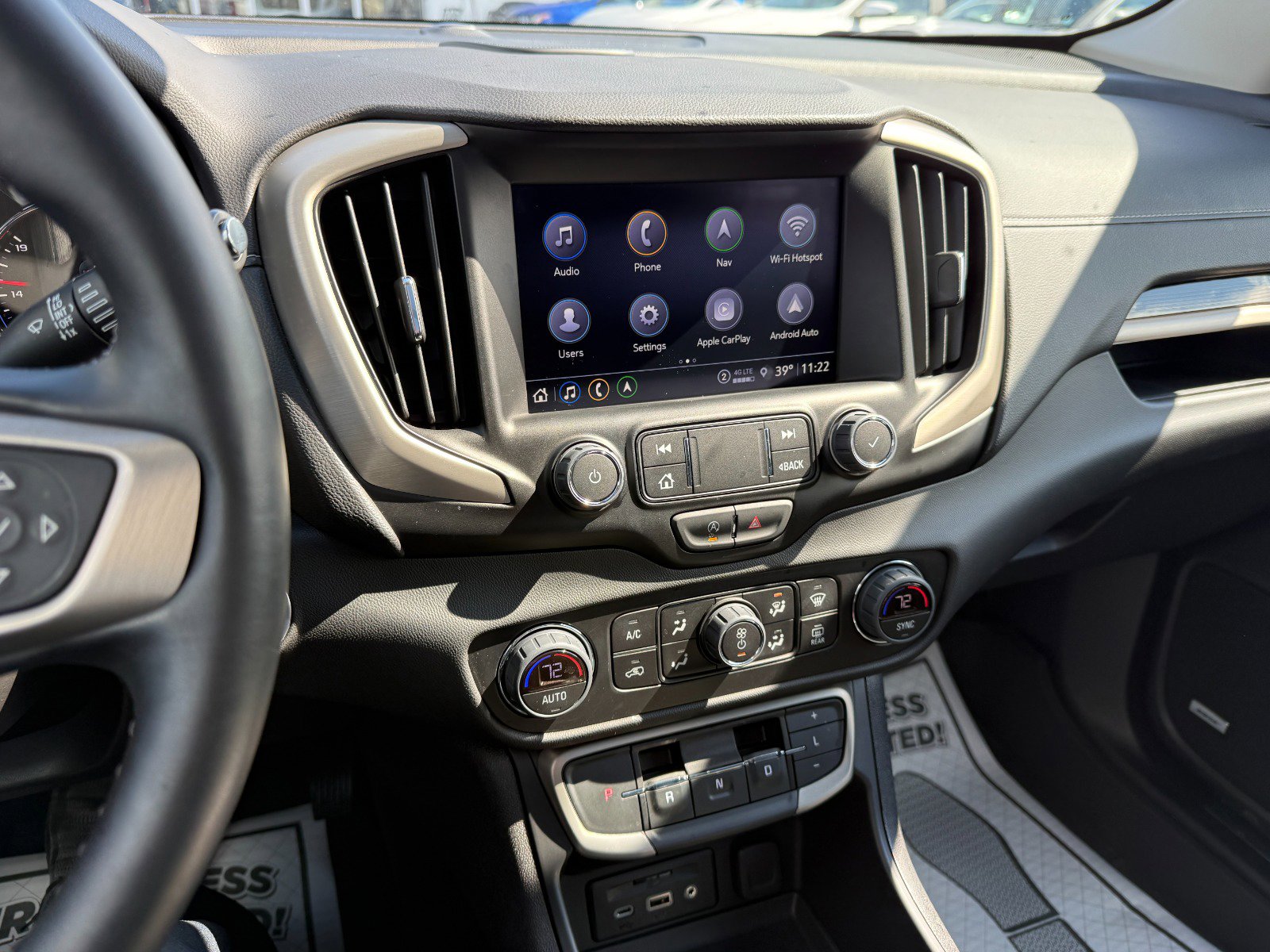 Used 2024 GMC Terrain Denali w/ Black Diamond Edition image 34