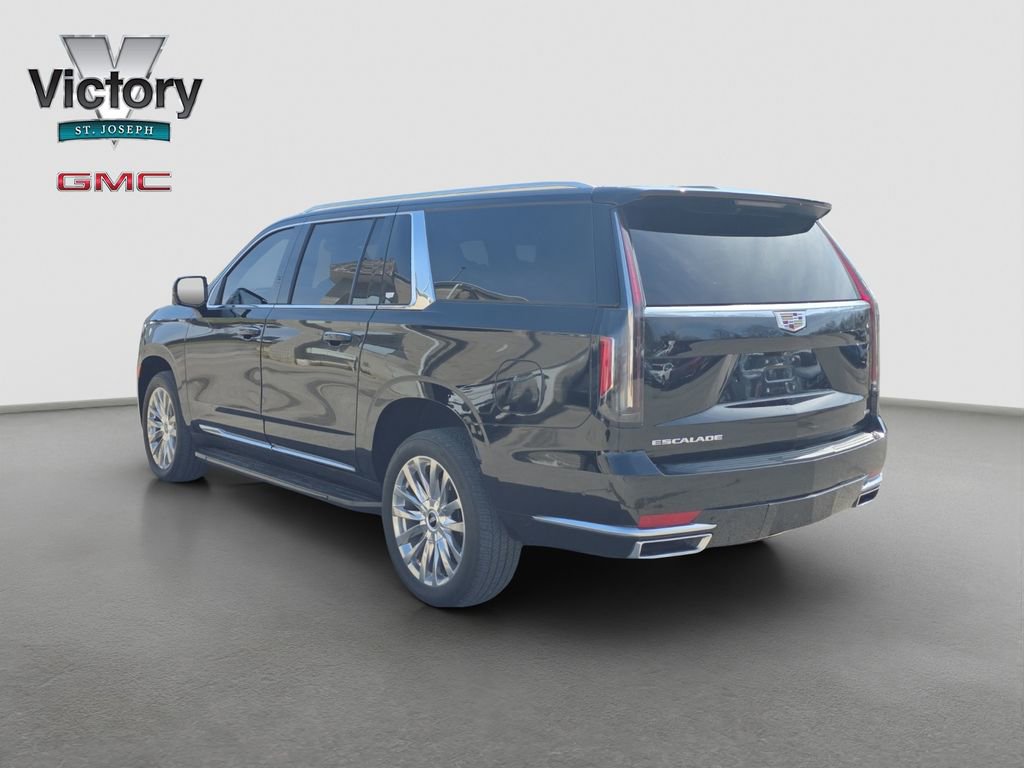 Used 2022 Cadillac Escalade ESV Premium Luxury image 15