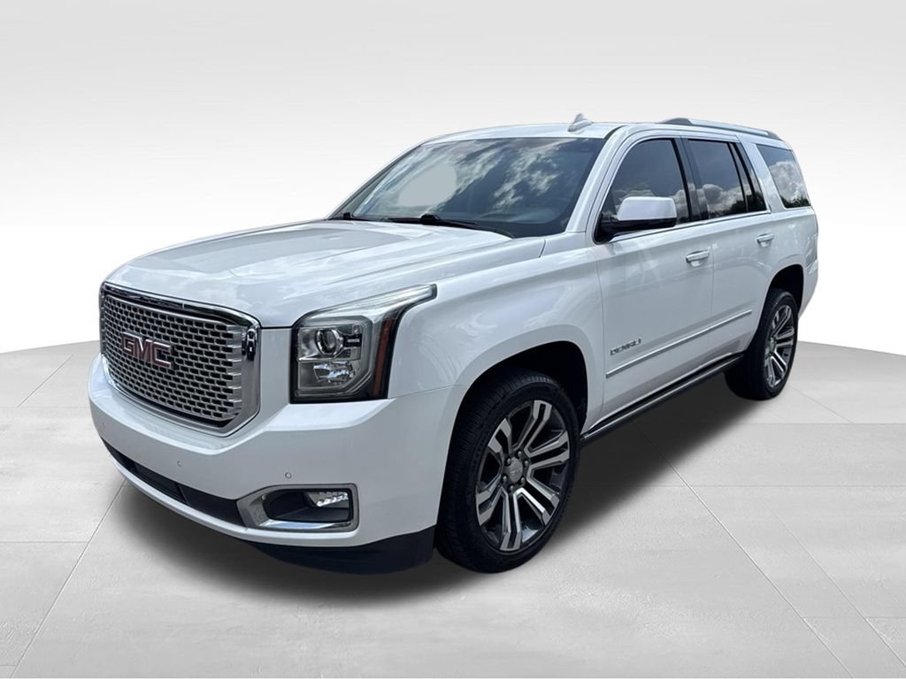 Used 2017 GMC Yukon Denali w/ Open Road Package AWD/4WD image 3