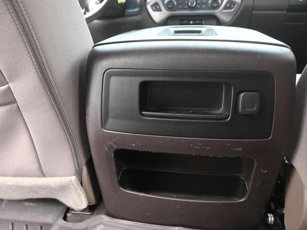 Used 2018 Chevrolet Silverado 1500 LT w/ Texas Edition image 14