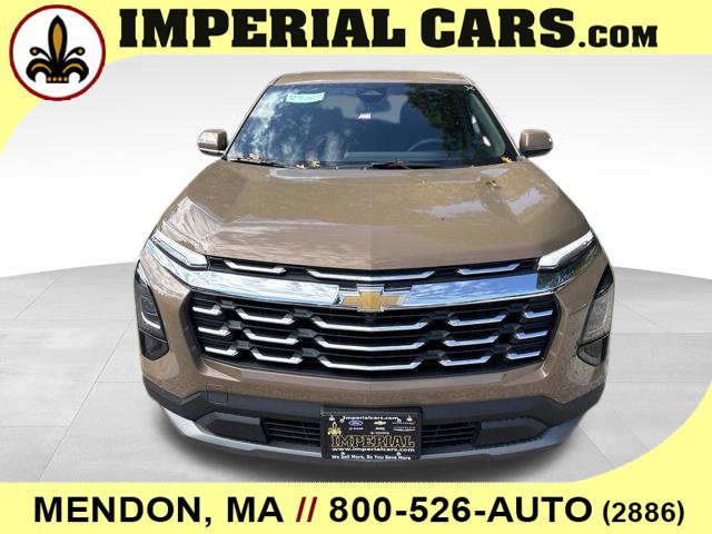 New 2027 Chevrolet Equinox LT w/ Convenience Package II AWD/4WD image 4