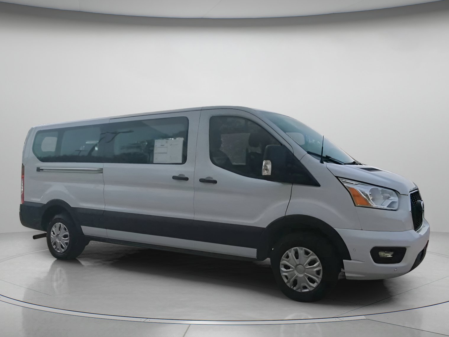 Certified 2022 Ford Transit 350 XLT image 35