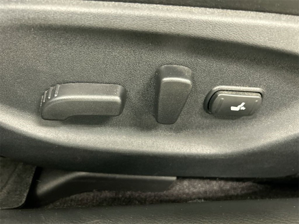 Used 2017 INFINITI Q50 Premium w/ 2.0T Premium Plus Package image 10