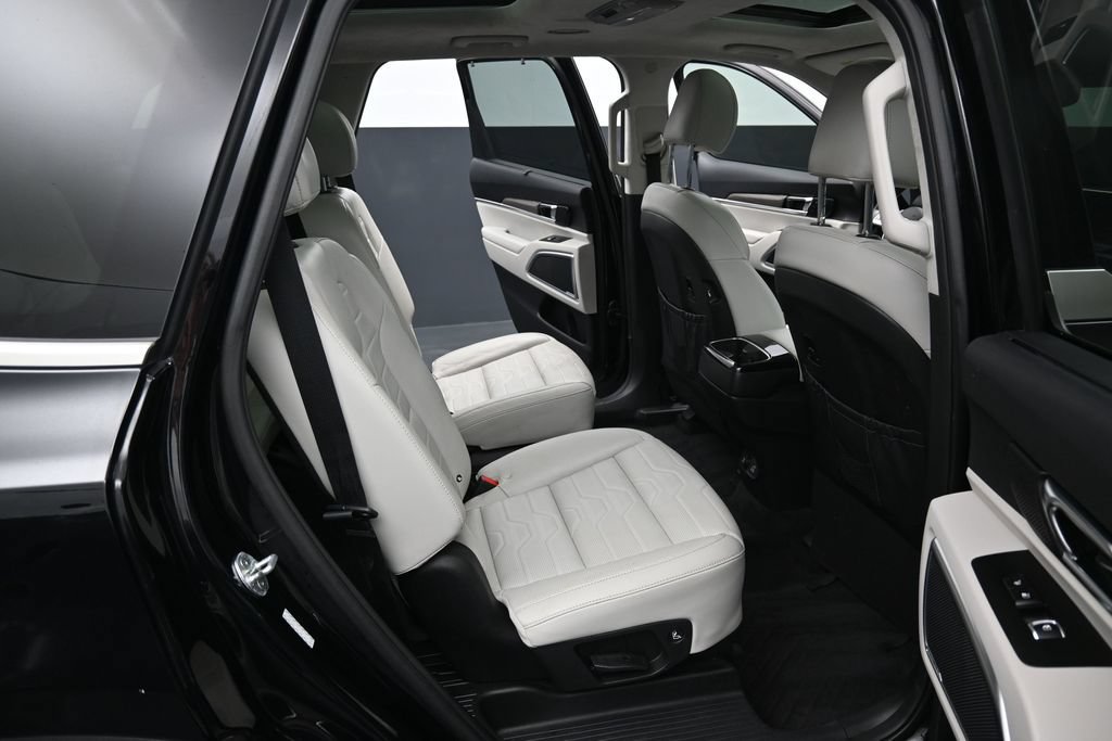 Used 2020 Kia Telluride SX w/ SX Prestige Package AWD/4WD image 40