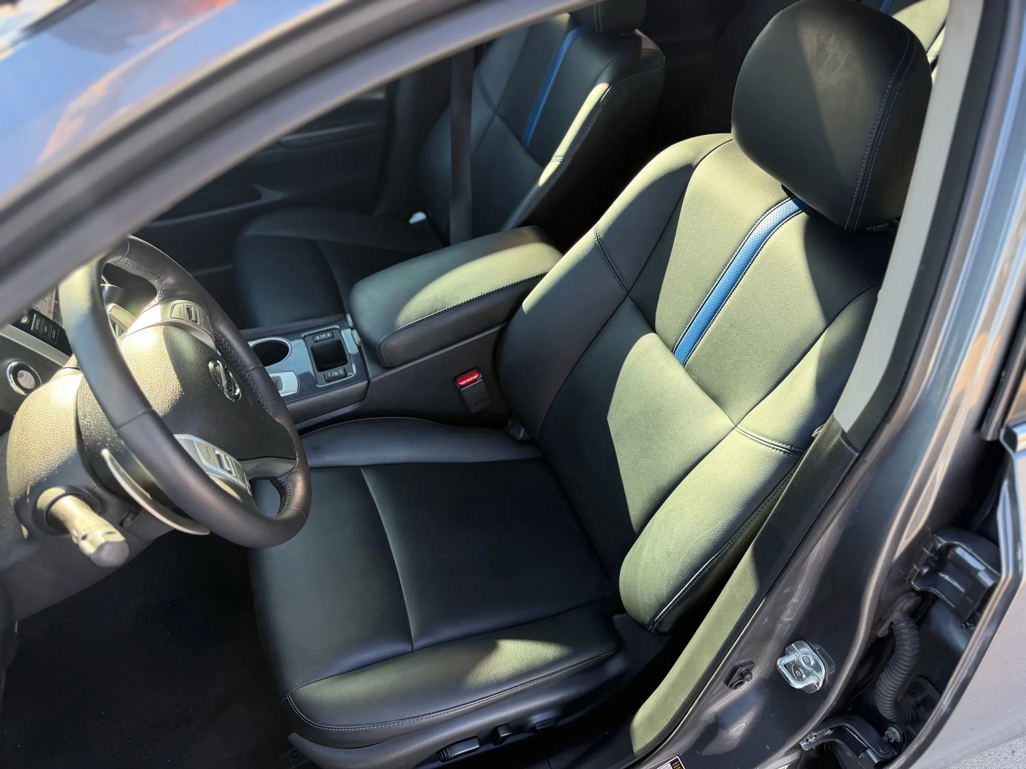 Used 2018 Nissan Altima 2.5 SR w/ SR Midnight Edition image 6