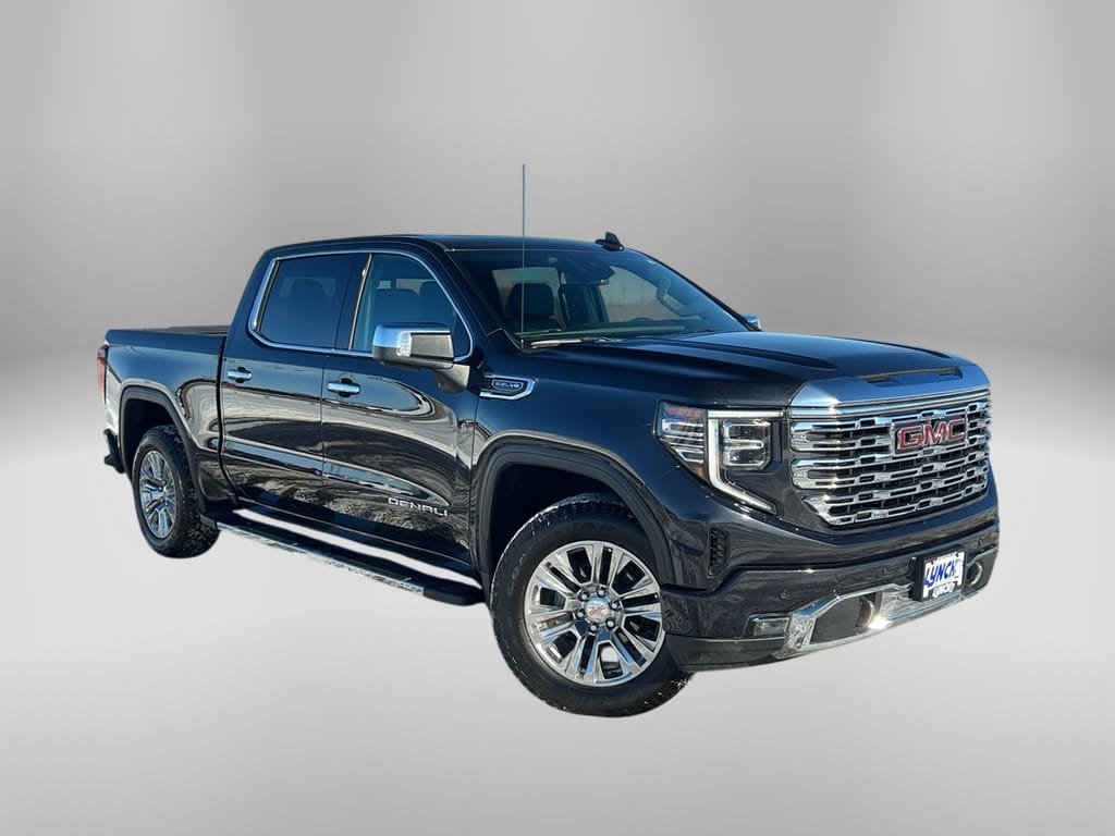 Used 2024 GMC Sierra 1500 Denali AWD/4WD image 5