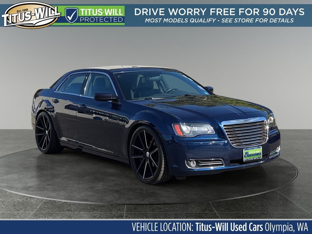 Used 2014 Chrysler 300 S RWD image 1