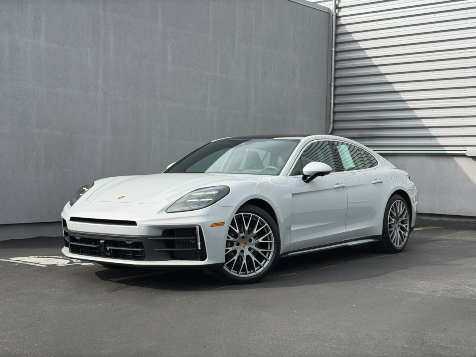 Used 2025 Porsche Panamera 4