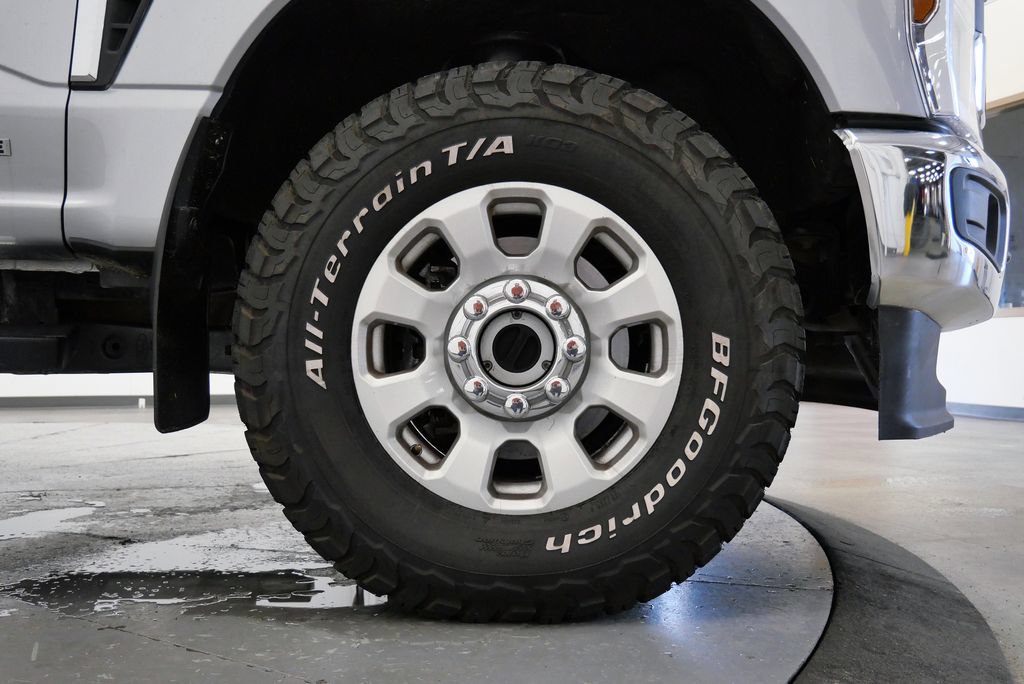 Used 2024 Ford F350 XLT w/ 360-Degree Camera Package AWD/4WD image 35