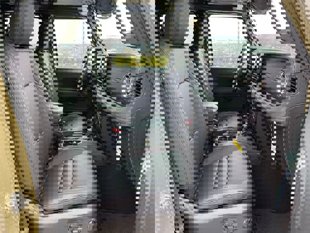 New 2026 Jeep Gladiator Sport image 26