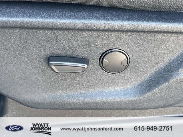 New 2026 Ford F450 XLT w/ XLT Premium Package image 22