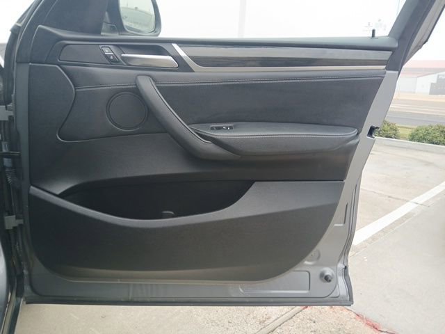 Used 2015 BMW X3 xDrive28i image 16