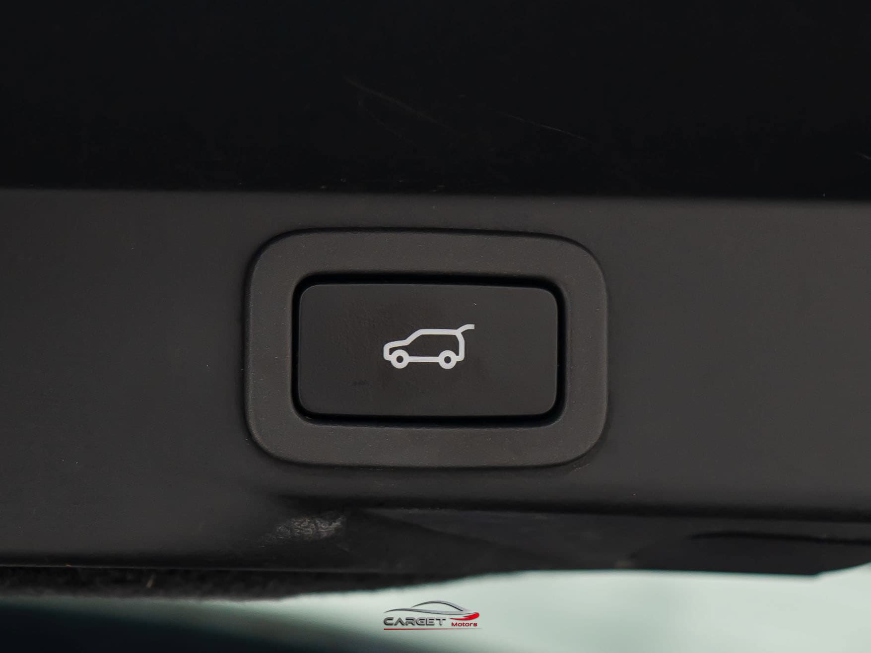 Used 2018 Land Rover Range Rover Sport HSE AWD/4WD image 48